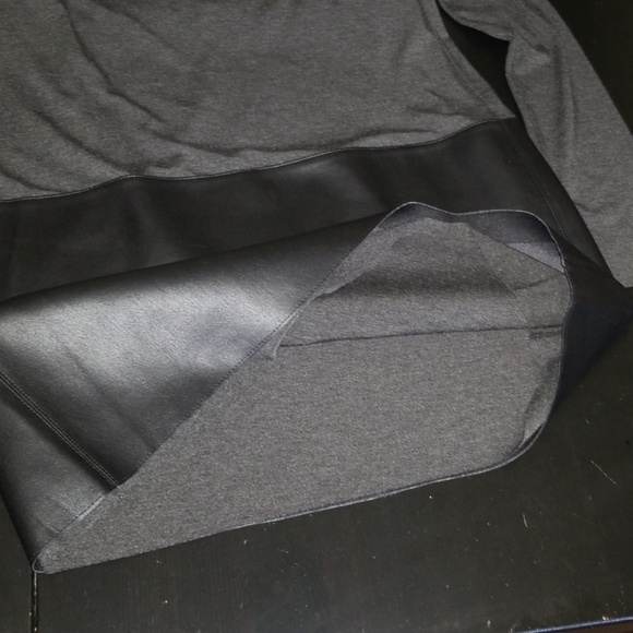 🎉🎉HP🎉🎉💕NWT Bailey 44 dress. - Picture 4 of 5